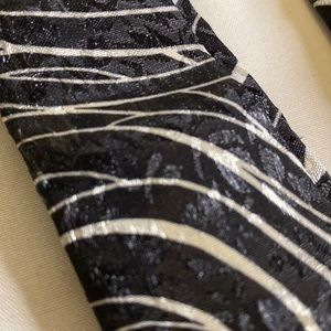 Suspenders Black & Silver pattern (d1)